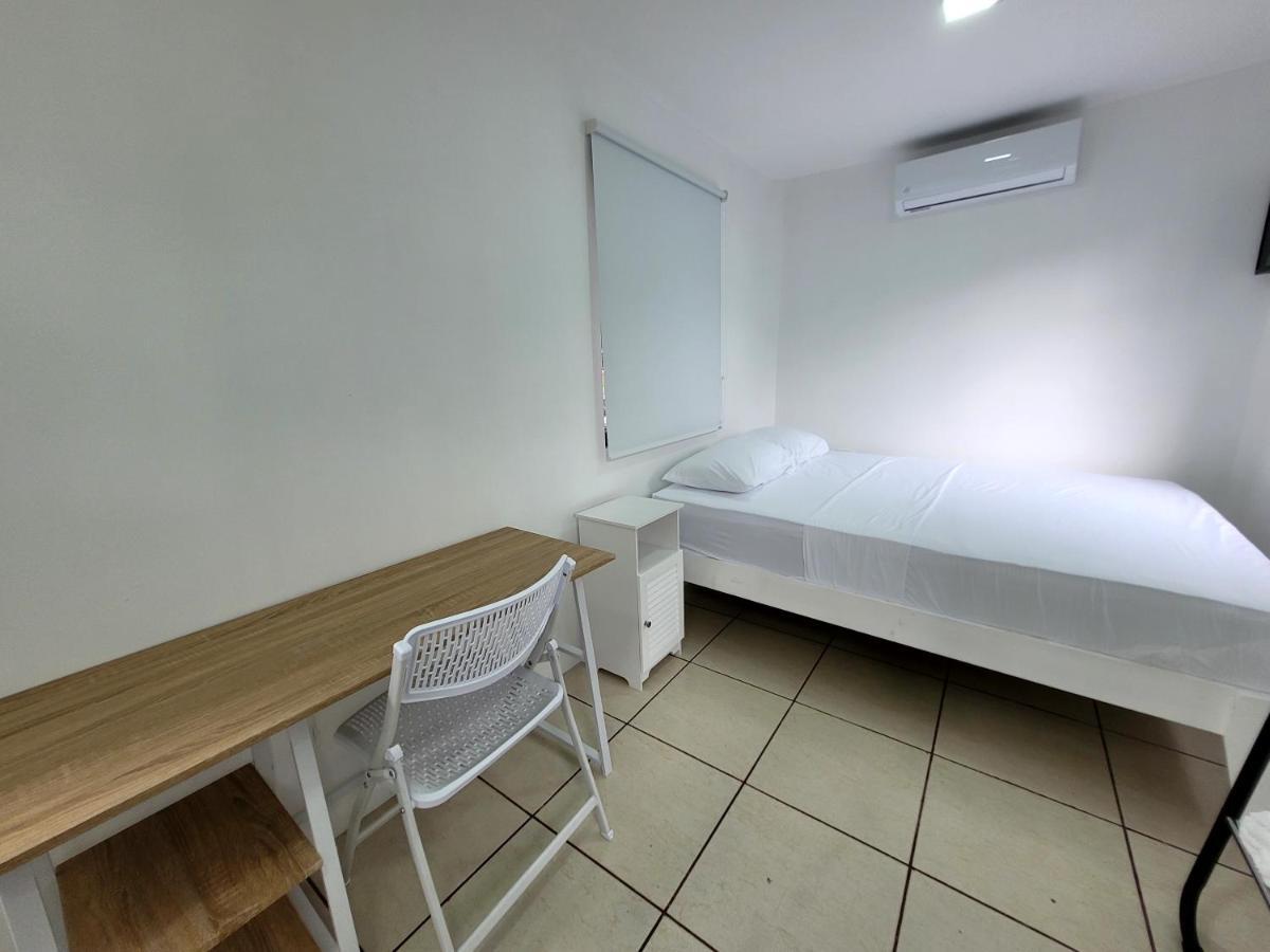 La Fonda Apartments ラ・フォルトゥナ エクステリア 写真